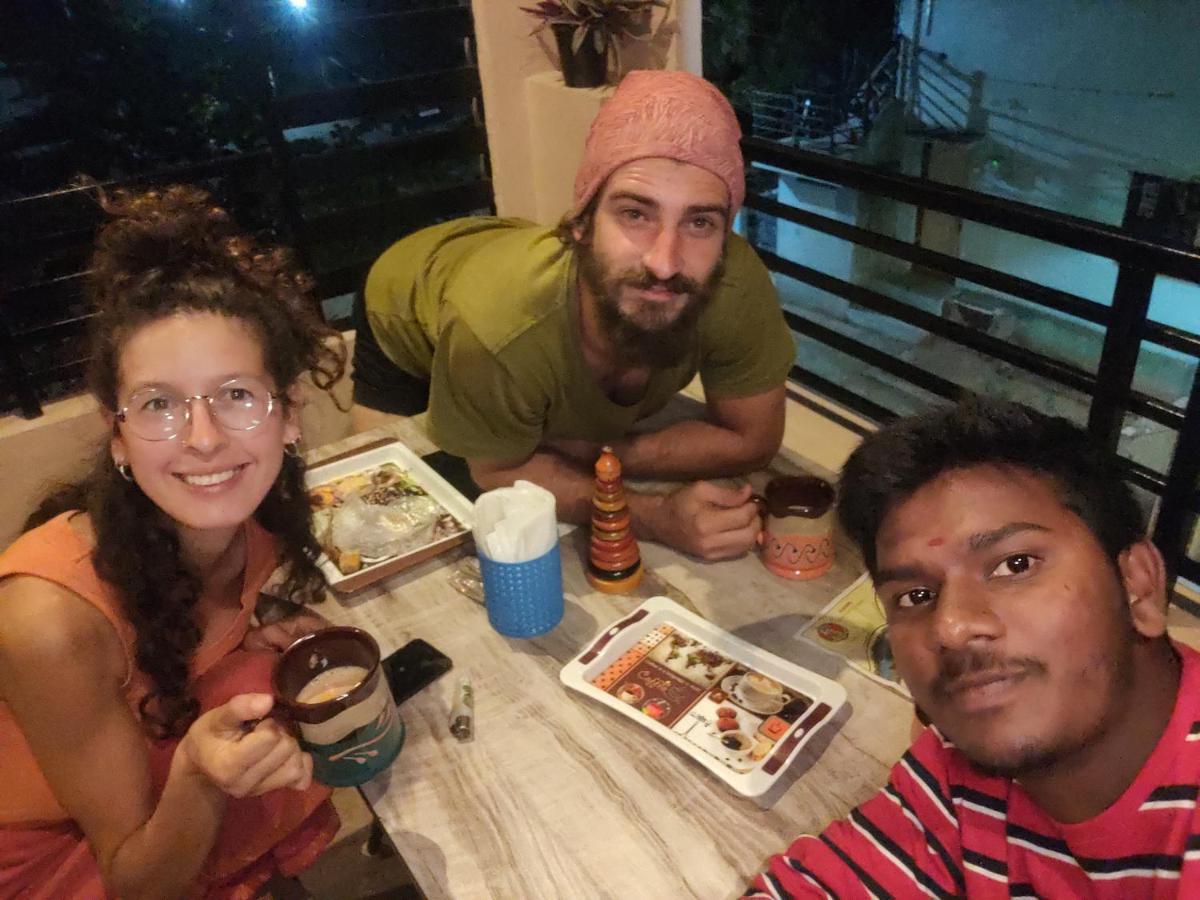 Lee Homestay Hampi Eksteriør billede