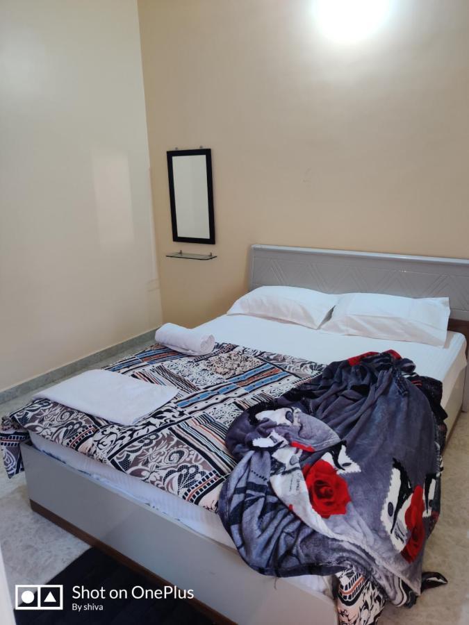 Lee Homestay Hampi Eksteriør billede