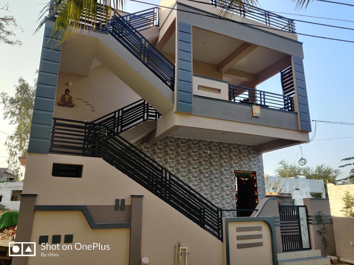 Lee Homestay Hampi Eksteriør billede