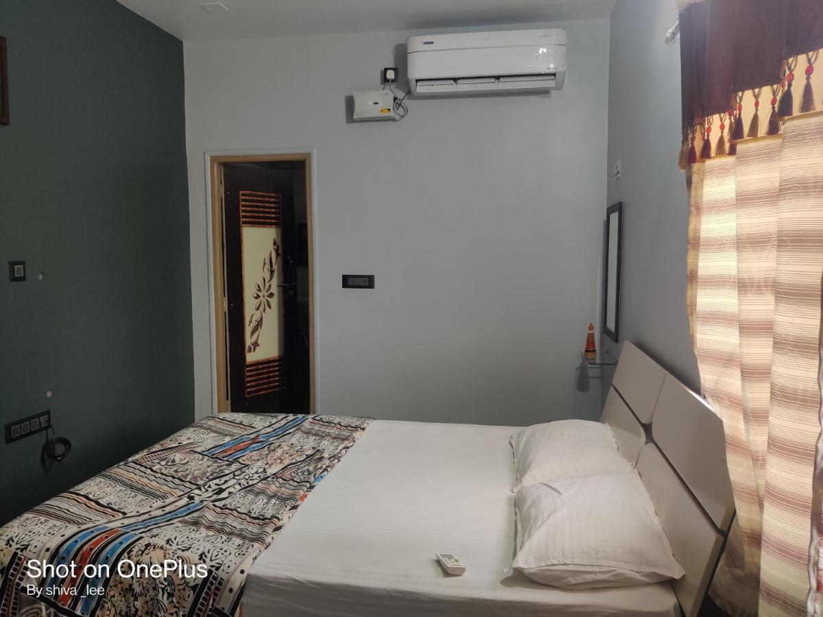 Lee Homestay Hampi Eksteriør billede