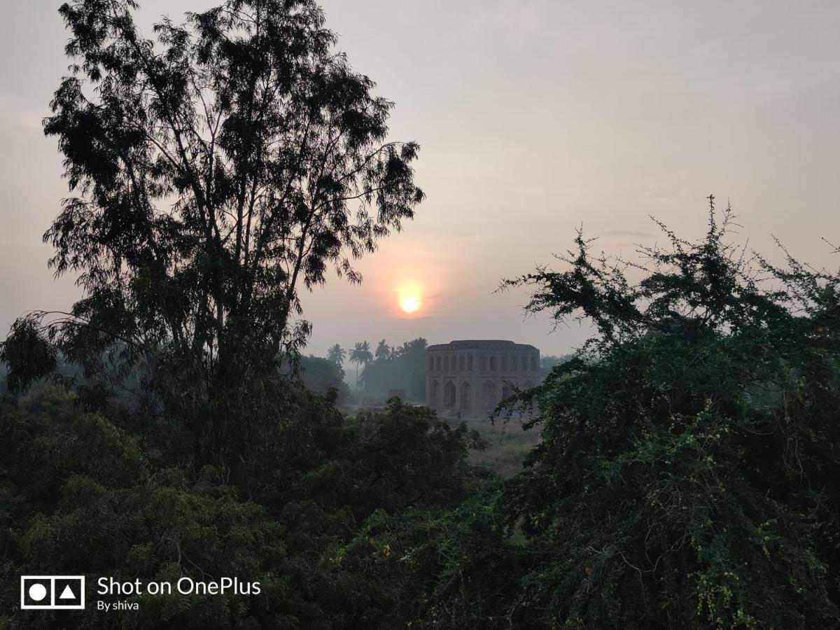 Lee Homestay Hampi Eksteriør billede